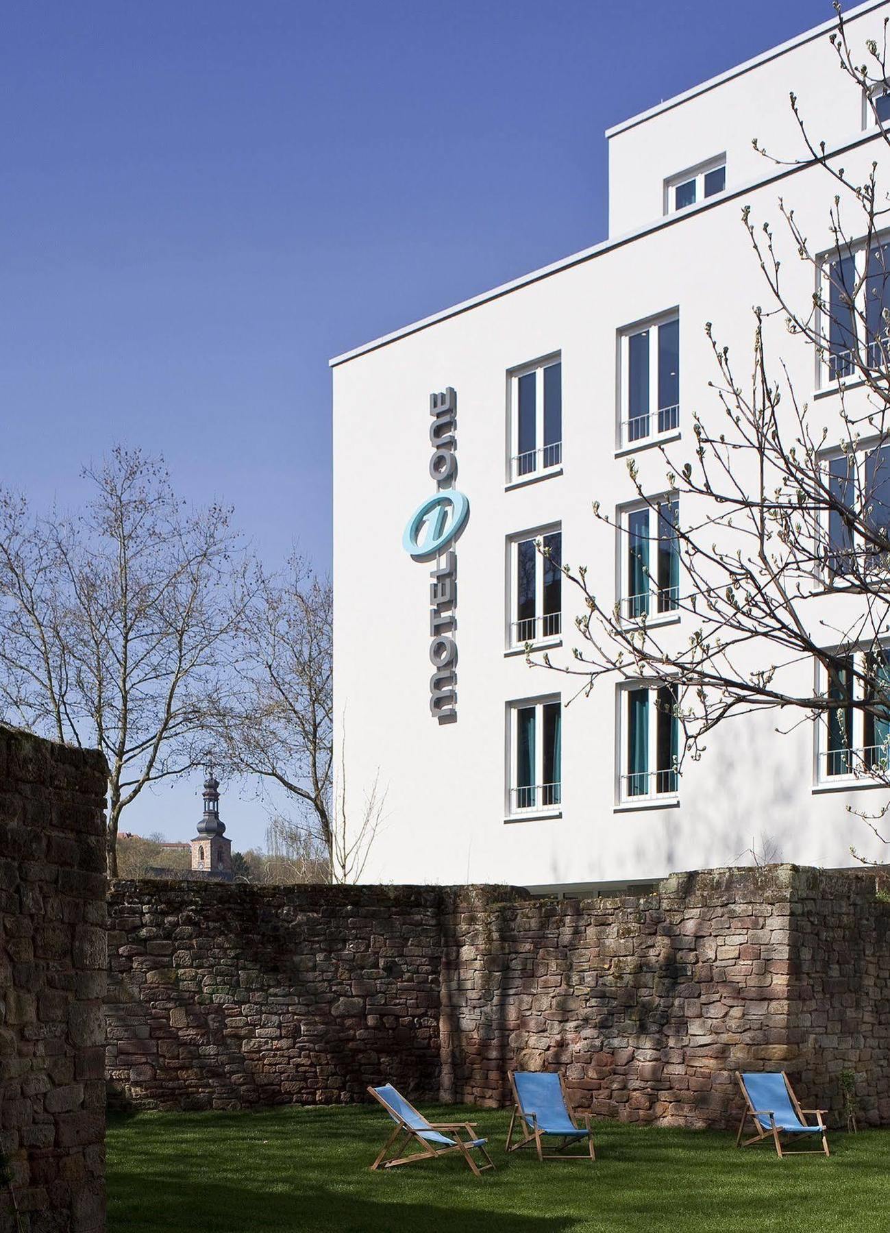 Motel One Saarbruecken Exterior photo